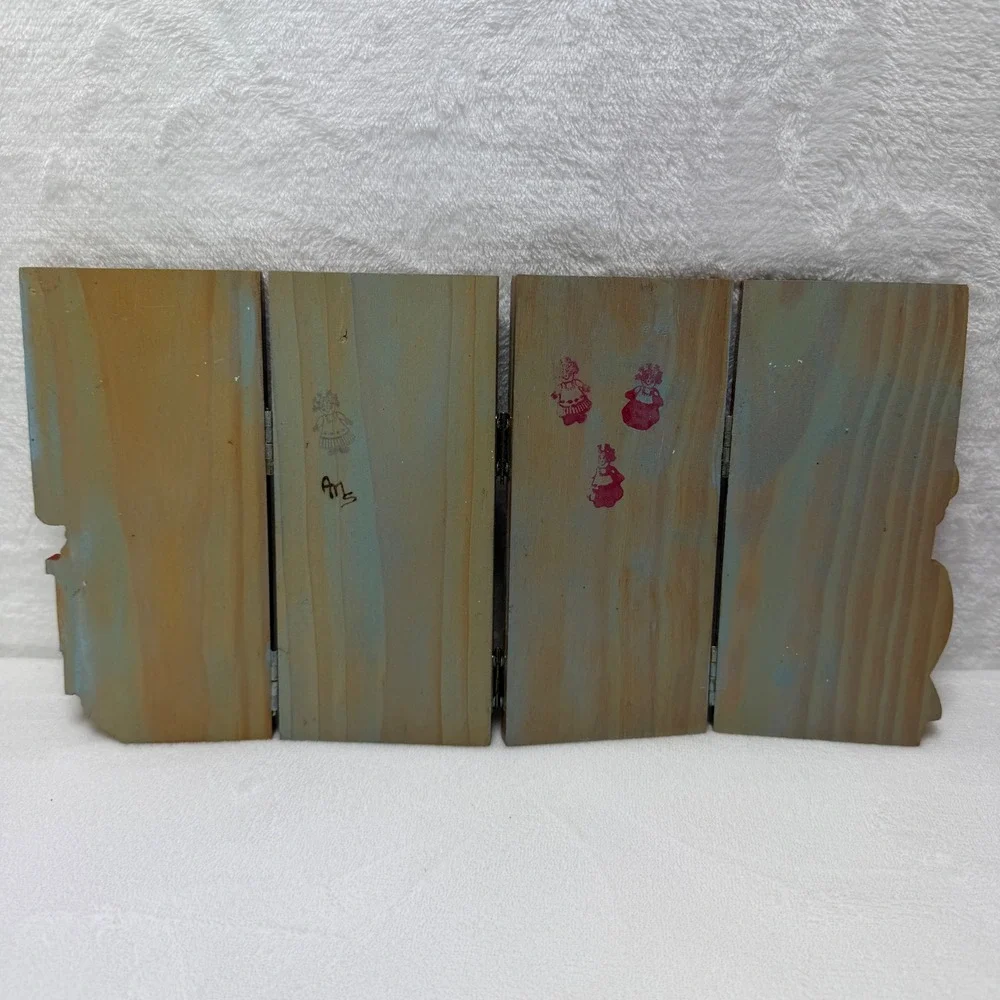 VTG Handmade Hand Painted Wood Christmas Jolly Express Train Folding Decoration